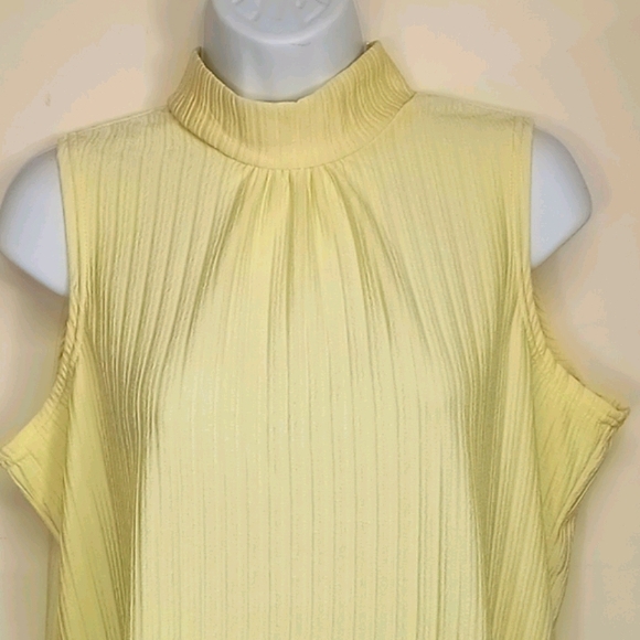 BFA Classics Large Petite Pale yellow Blouse - Picture 3 of 10